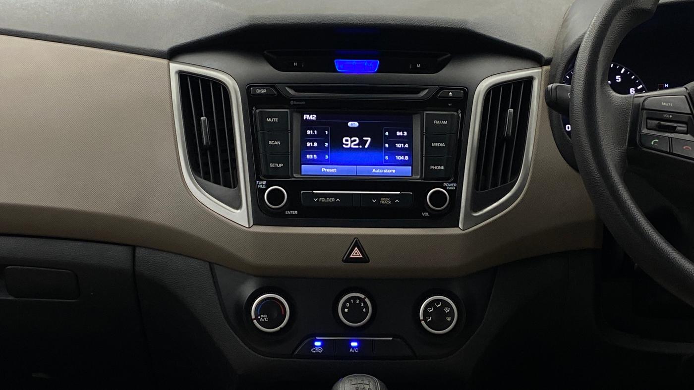 2017 Hyundai Creta E PLUS 1.6 PETROL, Petrol, Manual, 60,469 km, Air Conditioner