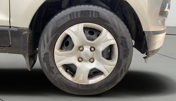 2014 Ford Ecosport TREND 1.5L PETROL, Petrol, Manual, 1,04,412 km, Right Front Wheel