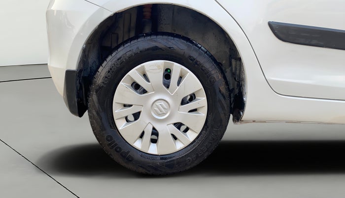 2013 Maruti Swift VXI, Petrol, Manual, 30,265 km, Right Rear Wheel