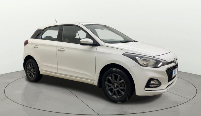 2020 Hyundai Elite i20 SPORTZ PLUS 1.2, Petrol, Manual, 52,444 km, Right Front Diagonal