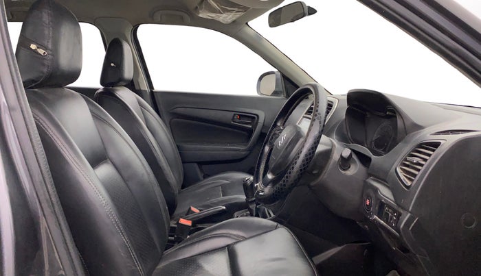 2021 Maruti Vitara Brezza VXI, Petrol, Manual, 52,412 km, Right Side Front Door Cabin