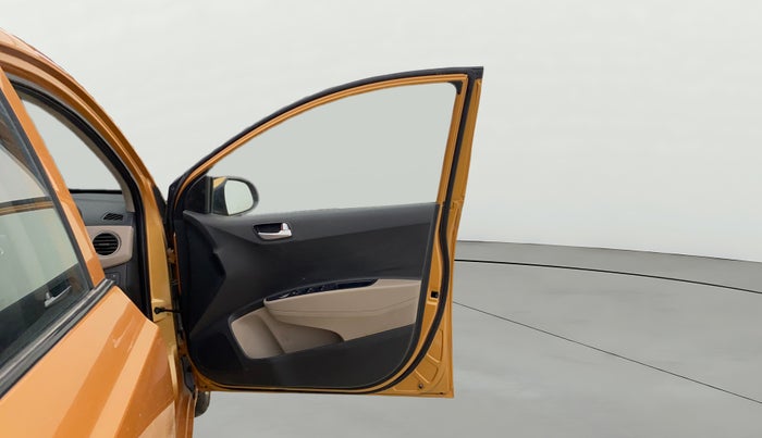 2017 Hyundai Grand i10 SPORTZ 1.2 KAPPA VTVT, Petrol, Manual, 35,519 km, RHS Front Door