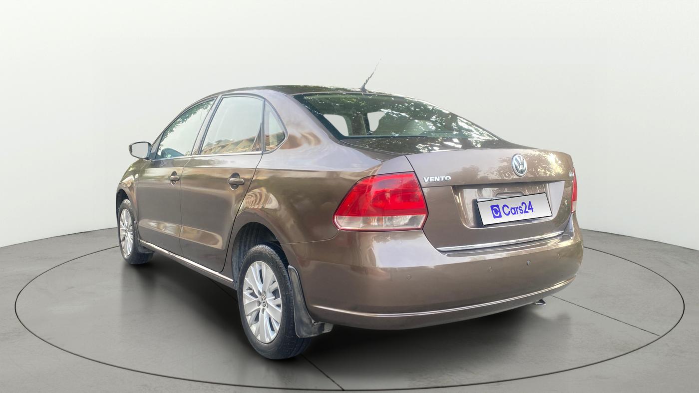 2015 Volkswagen Vento HIGHLINE DIESEL 1.5, Diesel, Manual, 1,09,637 km, Left Back Diagonal