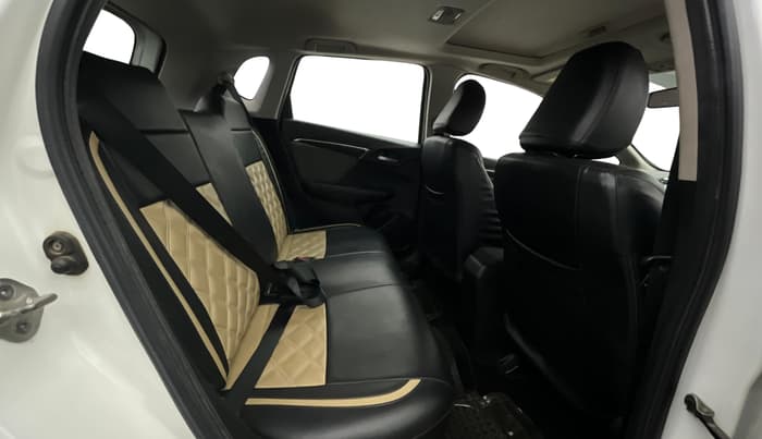 2018 Honda WR-V 1.2L I-VTEC VX MT, Petrol, Manual, 1,01,814 km, Right Side Rear Door Cabin