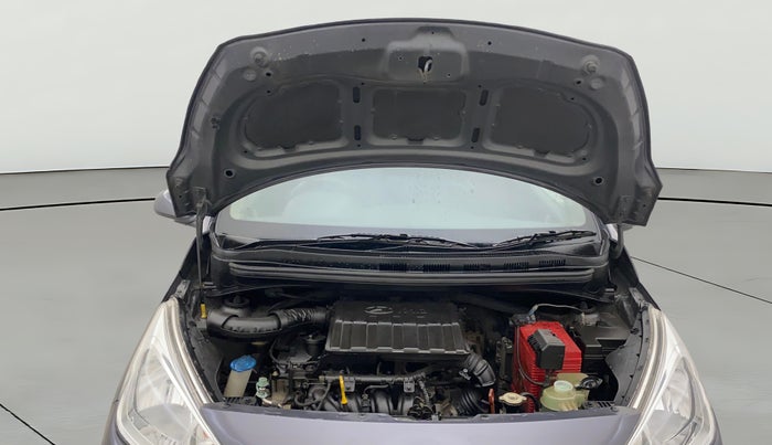 2018 Hyundai Grand i10 SPORTZ AT 1.2 KAPPA VTVT, Petrol, Automatic, 38,180 km, Open Bonet