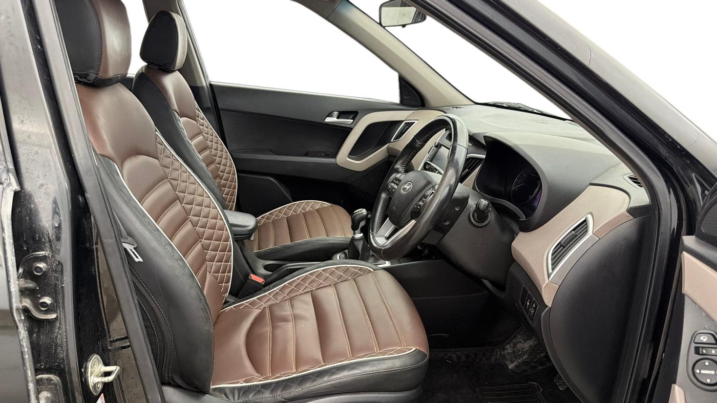 2018 Hyundai Creta SX 1.6 PETROL, Petrol, Manual, 98,507 km, Right Side Front Door Cabin