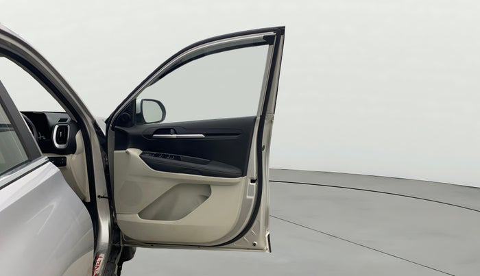 2022 KIA SONET HTX 1.5, Diesel, Manual, 51,907 km, RHS Front Door