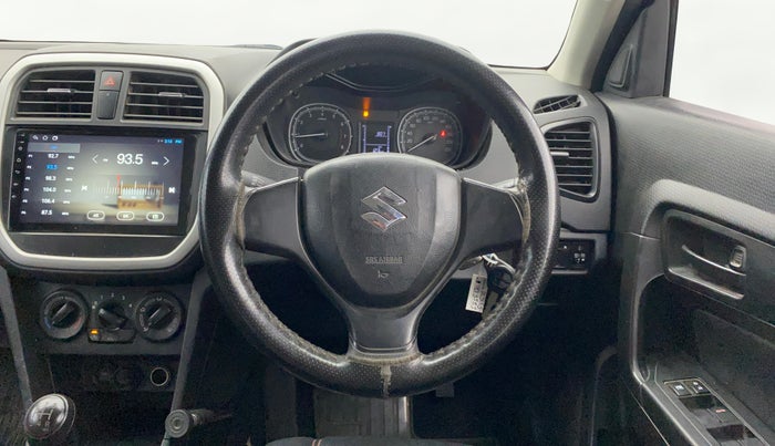 2020 Maruti Vitara Brezza LXI, Petrol, Manual, 77,545 km, Steering Wheel Close Up