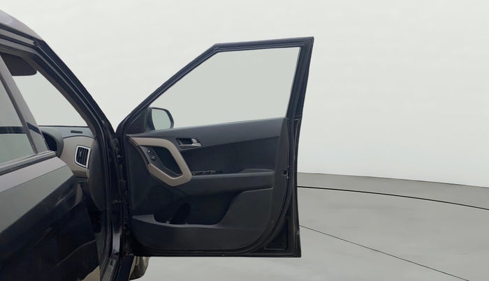 2018 Hyundai Creta SX PLUS 1.6 PETROL, Petrol, Manual, 31,773 km, RHS Front Door