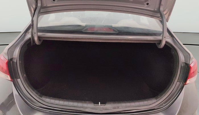 2019 Hyundai Verna 1.6 VTVT SX, Petrol, Manual, 49,243 km, Boot Open Zoomed View