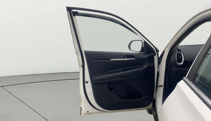 2022 KIA SONET HTK 1.2, Petrol, Manual, 27,304 km, LHS Front Door