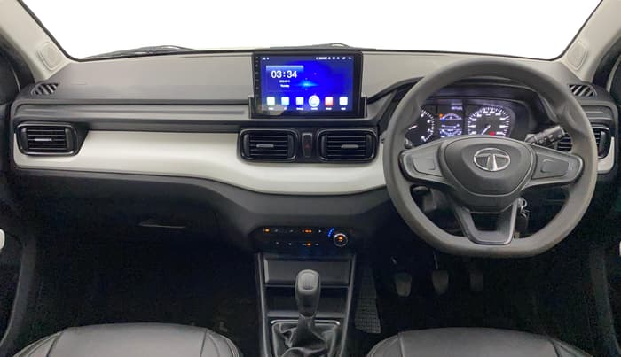 2023 Tata PUNCH PURE MT, Petrol, Manual, 56,302 km, Dashboard