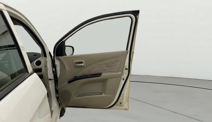 2016 Maruti Celerio ZXI, Petrol, Manual, 30,056 km, RHS Front Door