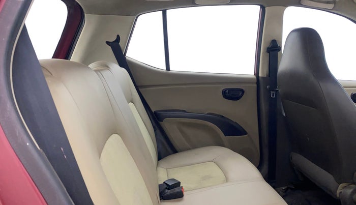 2015 Hyundai i10 MAGNA 1.1, Petrol, Manual, 94,992 km, Right Side Rear Door Cabin