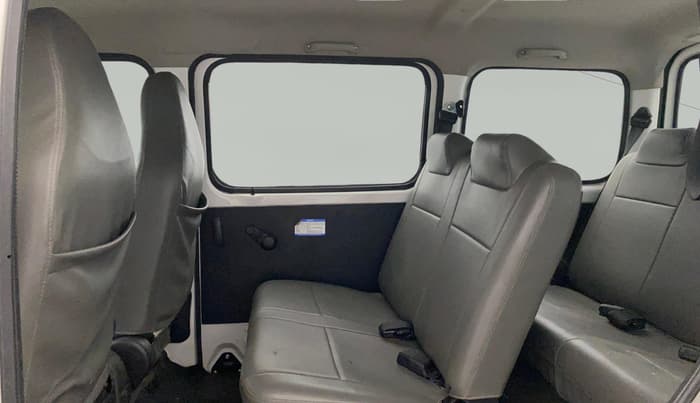 2024 Maruti Eeco 7 STR STD 1.2, Petrol, Manual, 9,543 km, RHS Rear Door