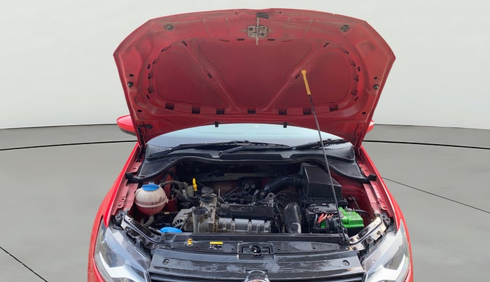 2017 Volkswagen Polo HIGHLINE1.2L, Petrol, Manual, 39,478 km, Open Bonet