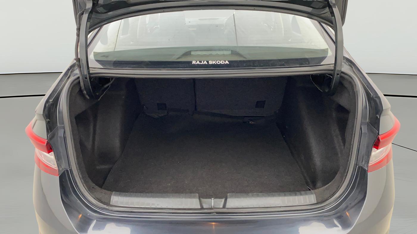 2022 Skoda SLAVIA AMBITION 1.0L TSI AT, Petrol, Automatic, 40,074 km, Boot Open Zoomed View