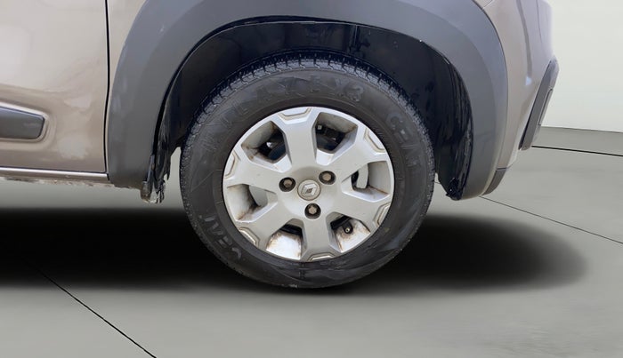 2017 Renault Kwid CLIMBER 1.0, Petrol, Manual, 79,870 km, Right Front Wheel