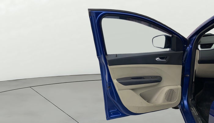 2023 Renault TRIBER RXZ AMT, Petrol, Automatic, 63,792 km, LHS Front Door