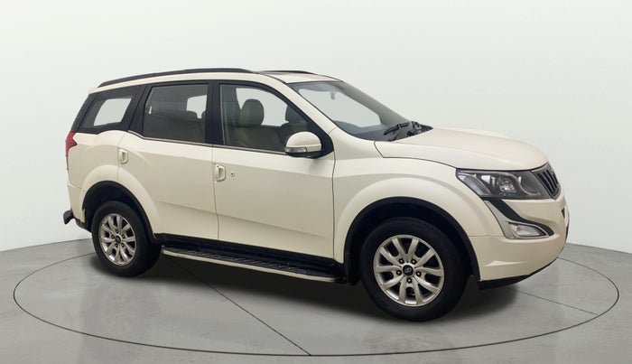 2017 Mahindra XUV500 W10, Diesel, Manual, 98,291 km, SRP