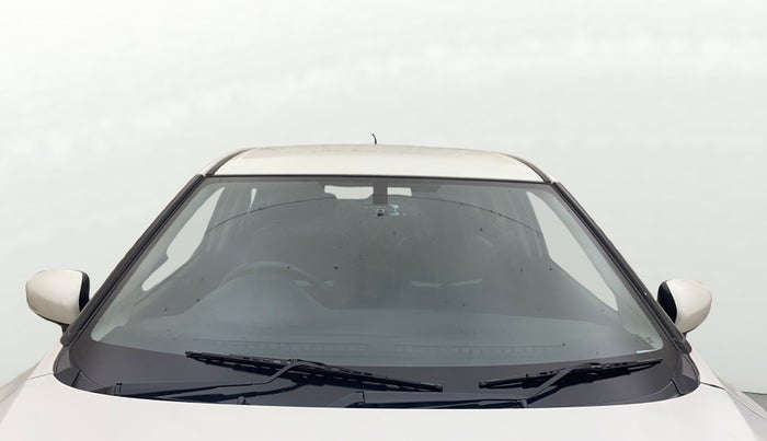 2018 Maruti Baleno ALPHA CVT PETROL 1.2, Petrol, Automatic, 1,20,705 km, Front Windshield