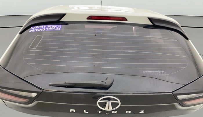 2021 Tata ALTROZ XZ PETROL, CNG, Manual, 69,986 km, Rear Windshield