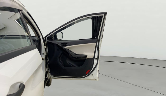 2024 Tata NEXON Pure S 1.2 Revotron 6AMT, Petrol, Automatic, 7,192 km, RHS Front Door