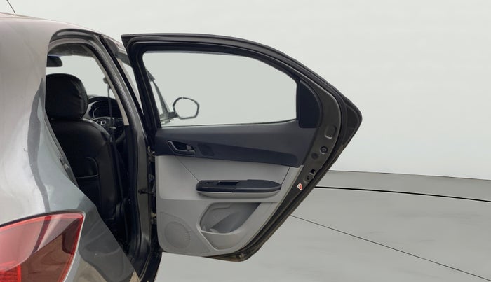 2023 Tata Tiago XTA PETROL, Petrol, Automatic, 15,985 km, RHS Rear Door