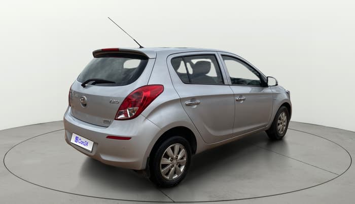 2013 Hyundai i20 ASTA 1.2, Petrol, Manual, 1,02,376 km, Right Back Diagonal
