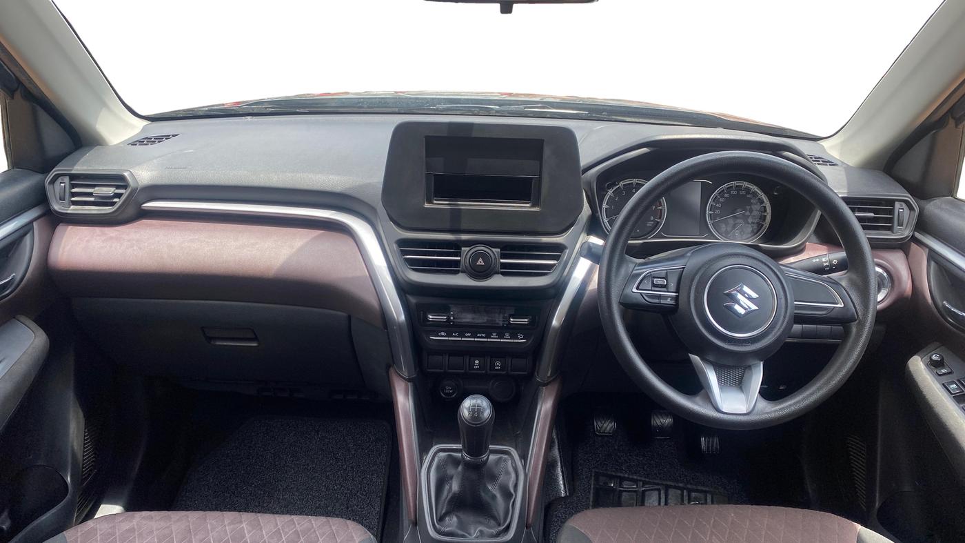 2023 Maruti Grand Vitara SIGMA SMART HYBRID, Petrol, Manual, 55,051 km, Dashboard