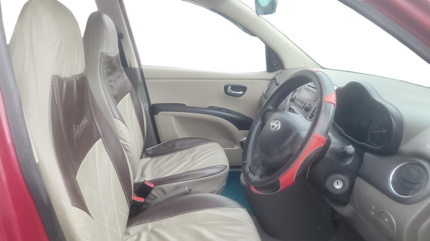 2014 Hyundai i10 MAGNA 1.2, Petrol, Manual, 23,572 km, Right Side Front Door Cabin