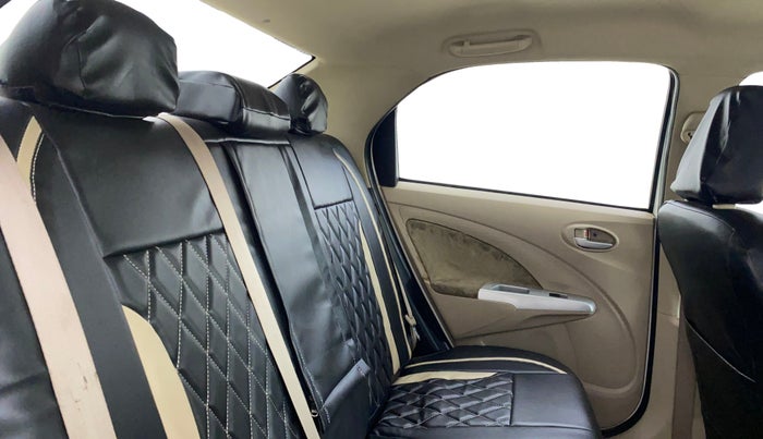 2018 Toyota Etios V PLATINUM, Petrol, Manual, 60,242 km, Right Side Rear Door Cabin