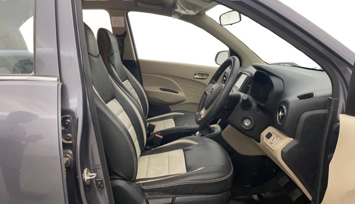 2018 Hyundai NEW SANTRO SPORTZ CNG, CNG, Manual, 33,879 km, Right Side Front Door Cabin