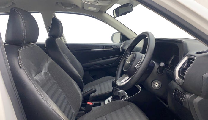 2022 KIA SONET HTK 1.2, Petrol, Manual, 27,304 km, Right Side Front Door Cabin