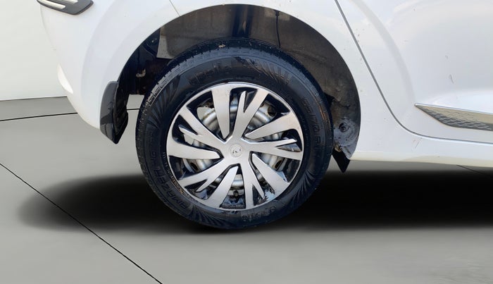 2021 Hyundai GRAND I10 NIOS ERA 1.2 KAPPA VTVT, Petrol, Manual, 36,367 km, Right Rear Wheel