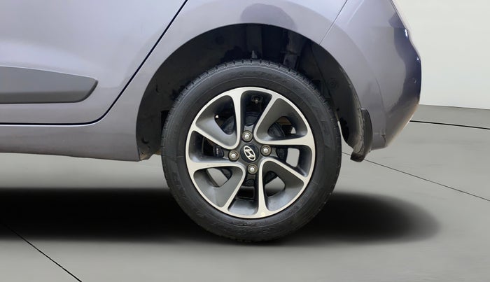 2017 Hyundai Grand i10 SPORTZ (O) AT 1.2 KAPPA VTVT, Petrol, Automatic, 31,331 km, Left Rear Wheel