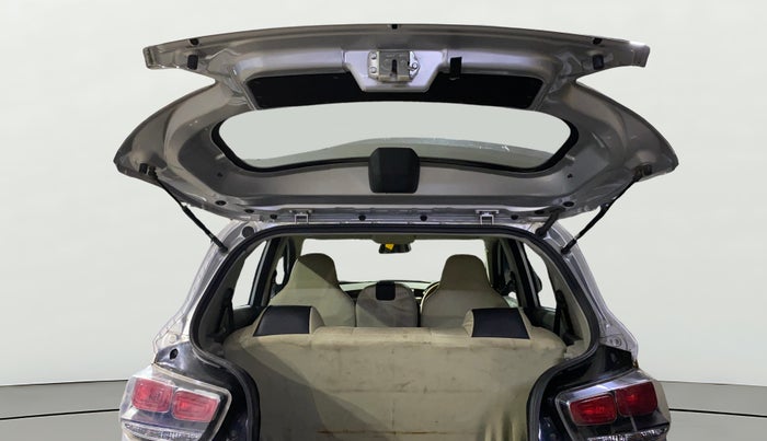 2017 Mahindra KUV 100 NXT K2 P 6 STR, Petrol, Manual, 38,530 km, Boot Door Open