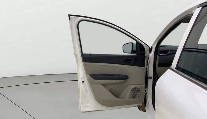 2019 Renault TRIBER RXL MT, Petrol, Manual, 42,775 km, LHS Front Door