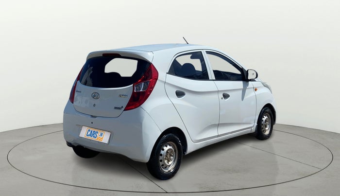 2013 Hyundai Eon MAGNA +, Petrol, Manual, 1,36,525 km, Right Back Diagonal