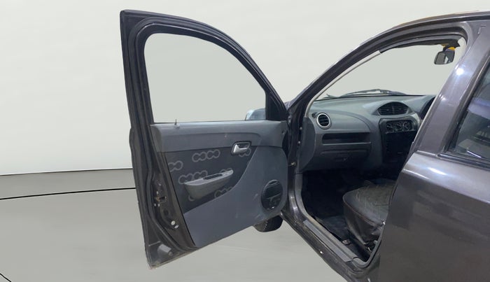 2014 Maruti Alto 800 LXI, Petrol, Manual, 37,386 km, LHS Front Door