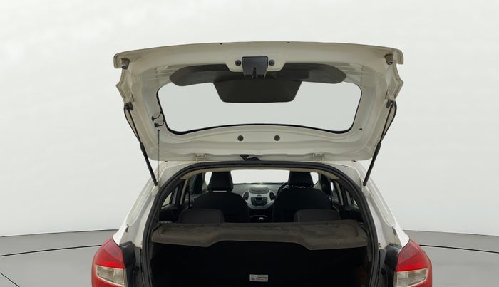 2017 Ford New Figo TITANIUM 1.2 PETROL MT, Petrol, Manual, 47,608 km, Boot Door Open