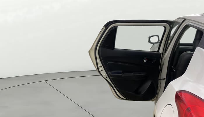 2018 Maruti Swift ZXI AMT, CNG, Automatic, 1,17,441 km, LHS Rear Door