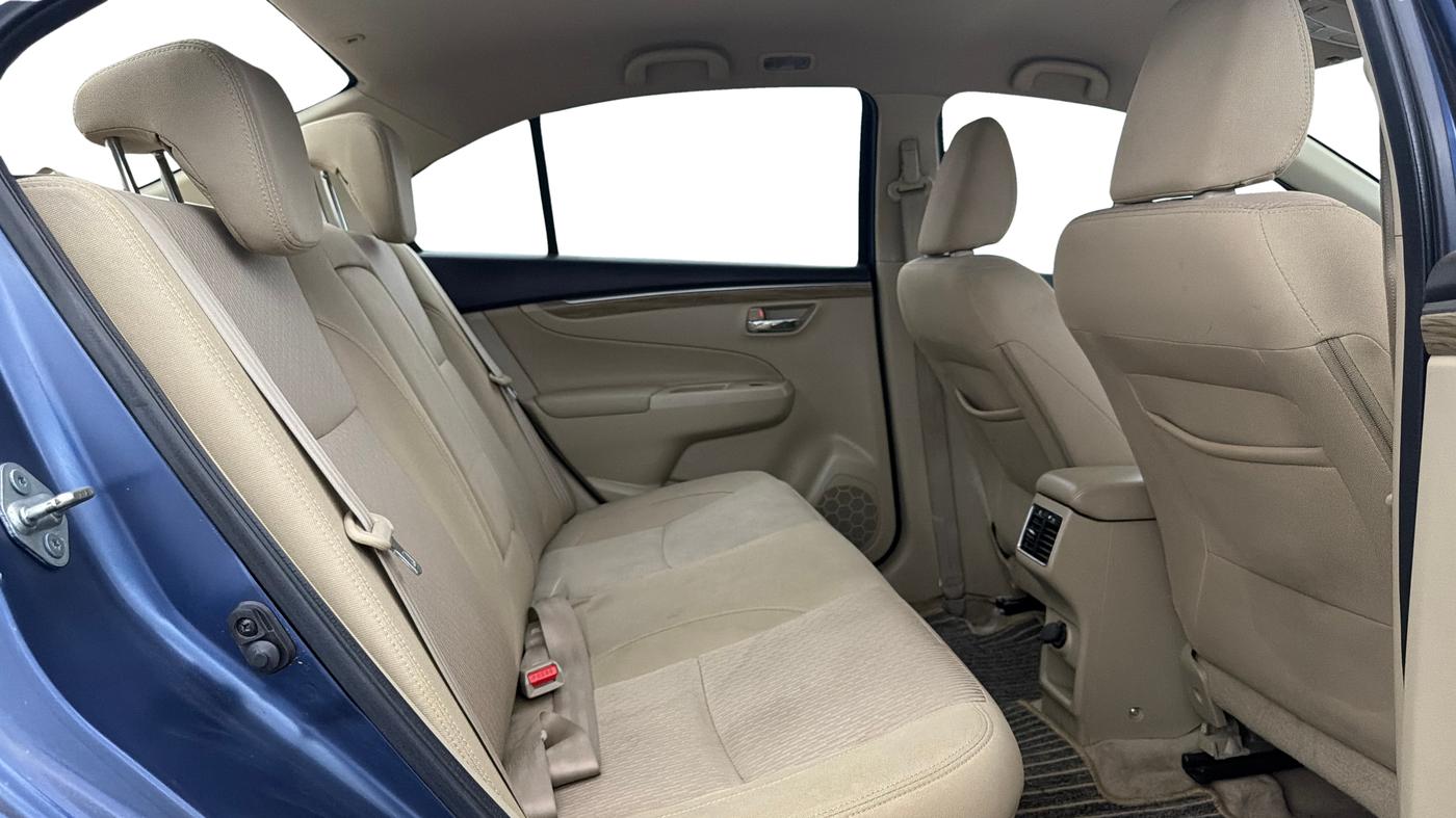 2021 Maruti Ciaz ZETA 1.5 SHVS MT PETROL, Petrol, Manual, 68,314 km, Right Side Rear Door Cabin