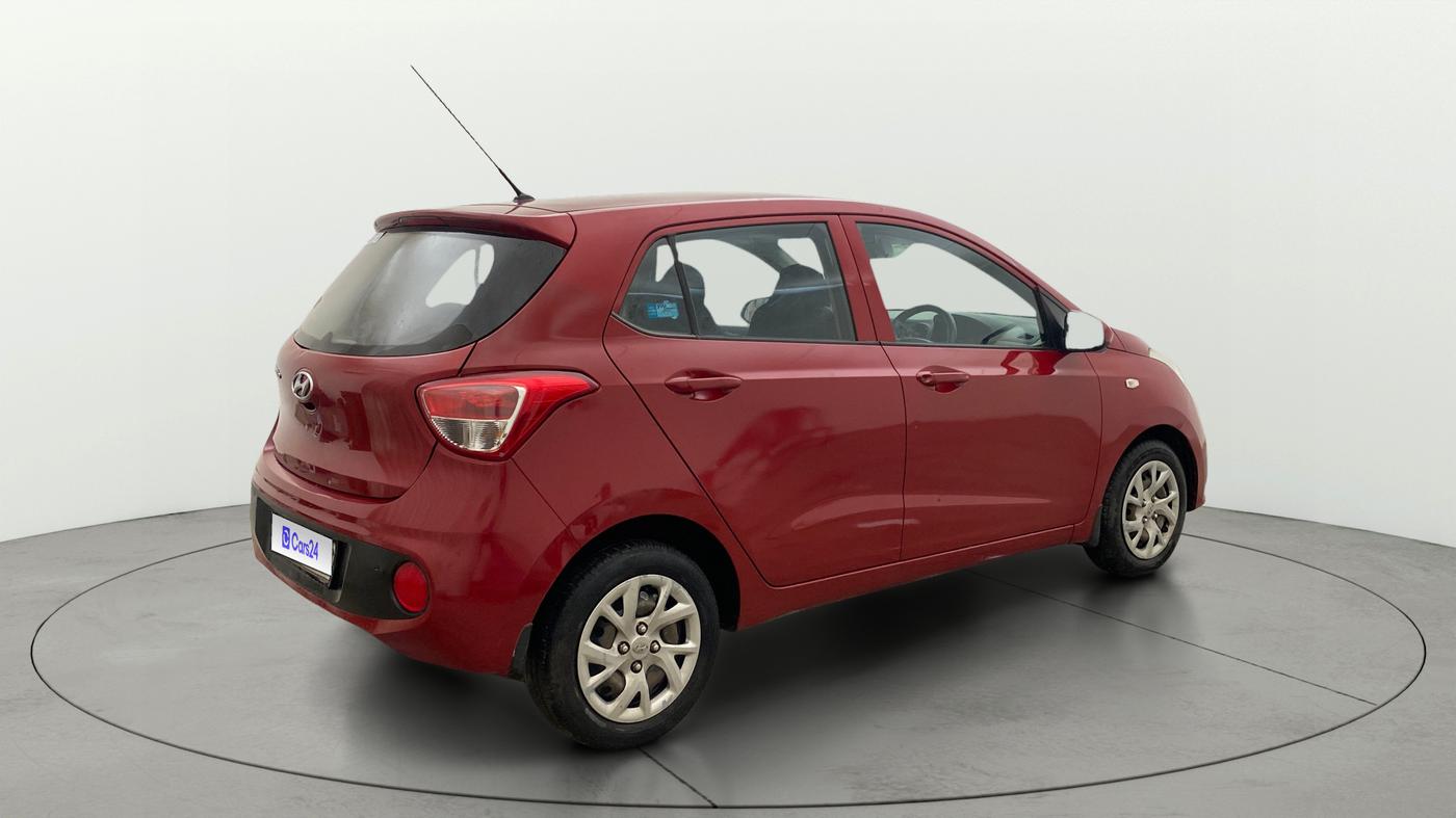 2018 Hyundai Grand i10 MAGNA 1.2 KAPPA VTVT, Petrol, Manual, 66,108 km, Right Back Diagonal
