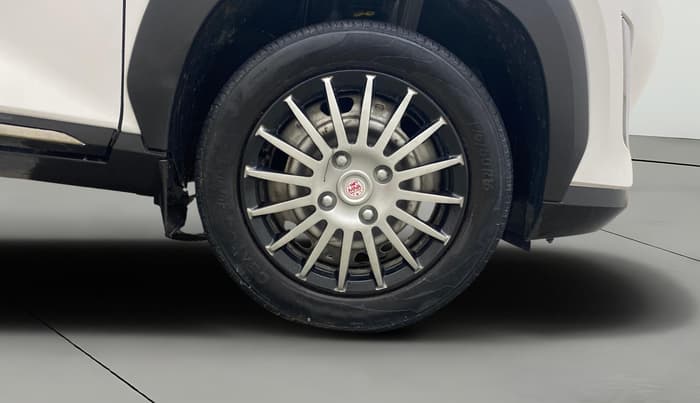 2021 Nissan MAGNITE XE, Petrol, Manual, 16,028 km, Right Front Wheel