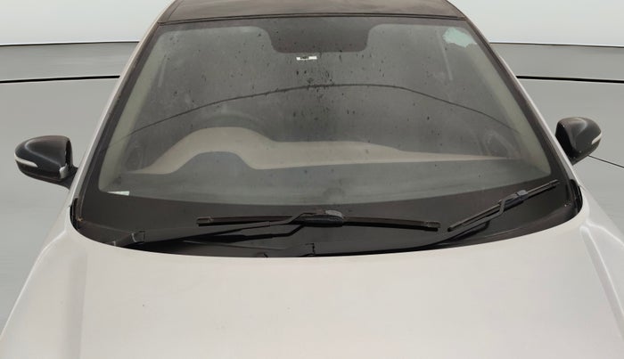 2018 Hyundai Elite i20 ASTA 1.2, Petrol, Manual, 1,23,416 km, Front Windshield