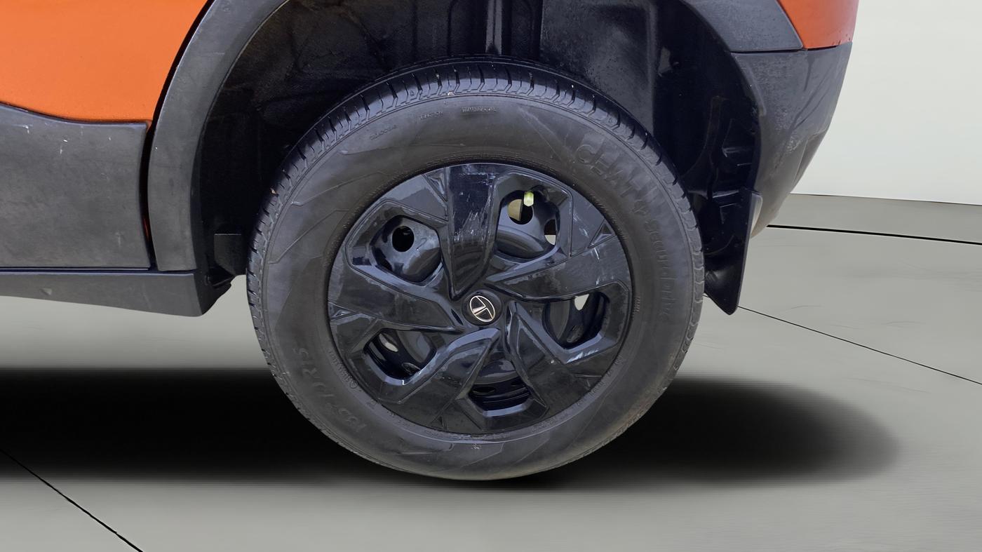 2022 Tata PUNCH ADVENTURE MT, Petrol, Manual, 45,108 km, Left Rear Wheel