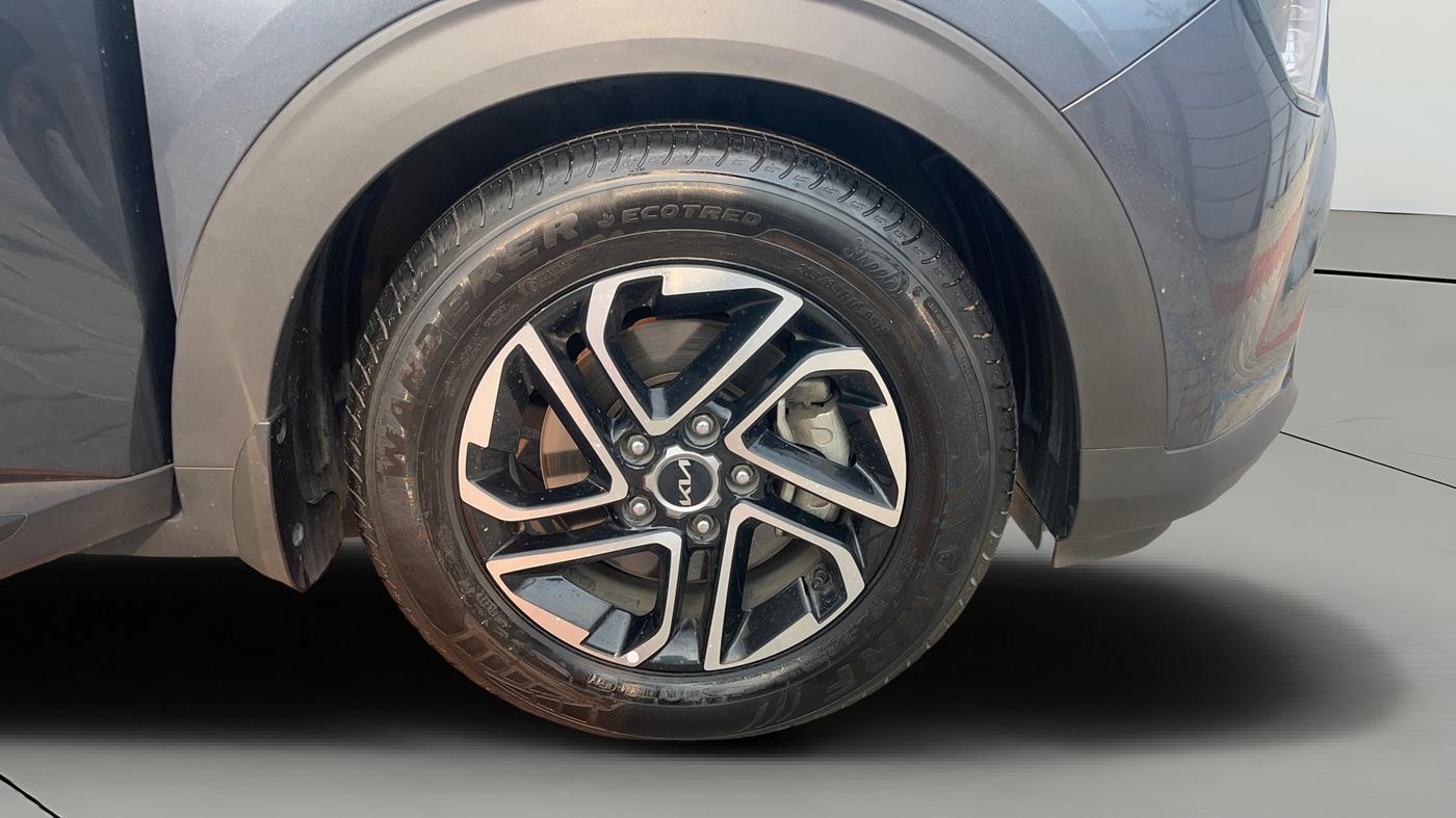 2023 KIA CARENS  PRESTIGE PLUS 1.5 TURBO PETROL DCT 7 STR, Petrol, Automatic, 50,357 km, Right Front Wheel