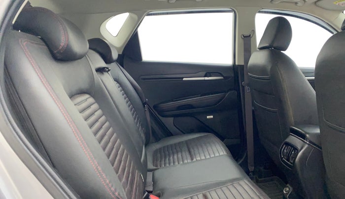 2020 KIA SONET GTX PLUS 1.0 DCT, Petrol, Automatic, 66,760 km, Right Side Rear Door Cabin