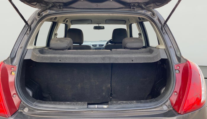 2017 Maruti Swift VDI, Diesel, Manual, 95,100 km, Boot Open Zoomed View